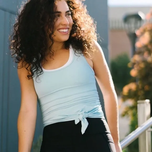 Zyia Just A Cute Tank Top Light Blue - Picture 1 of 8